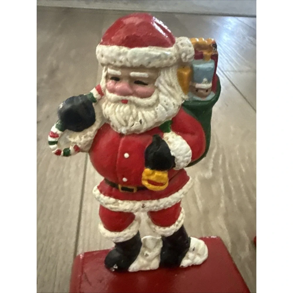 Santa Metal Christmas‎ Holiday Heavy Cast Iron Stocking Hanger Vintage